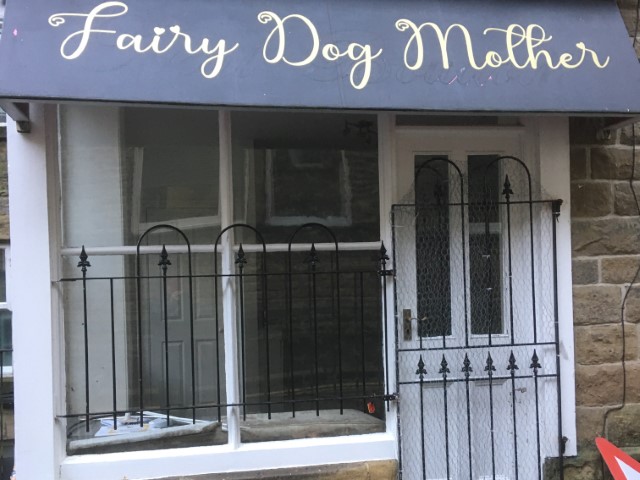 small retail unit to let in Buxton